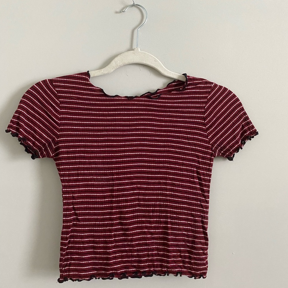Striped tight fitted crop top.